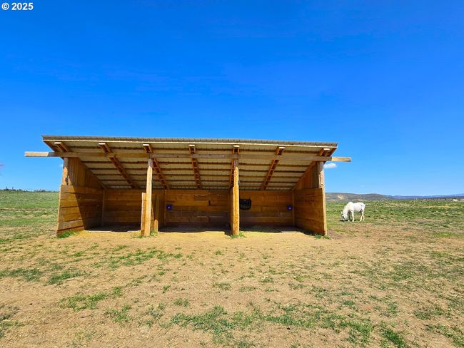 401 Main St, House other with 3 bedrooms, 2 bathrooms and 1 parking in Unity OR | Image 48