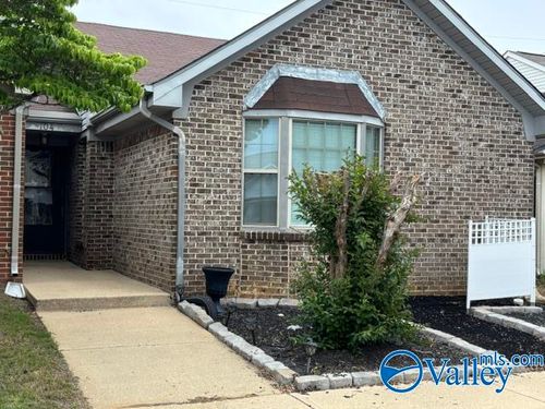 104 Sycamore Pl, Athens, AL, 35611-2300 | Card Image