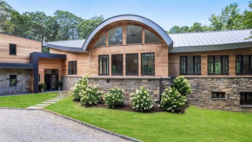 16 Col Sheldon Ln, Pound Ridge, NY, 10576-1408 | Card Image