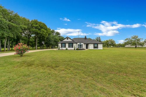 108 Patsy Lee Ct, Weatherford, TX, 76087-5031 | Card Image