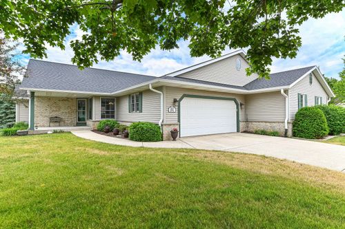 W154N6542 Marvel Dr, Menomonee Falls, WI, 53051-0944 | Card Image