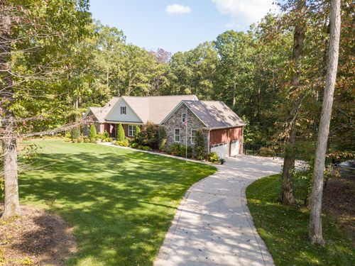 5751 Pinewood Rd, Franklin, TN, 37064-9307 | Card Image