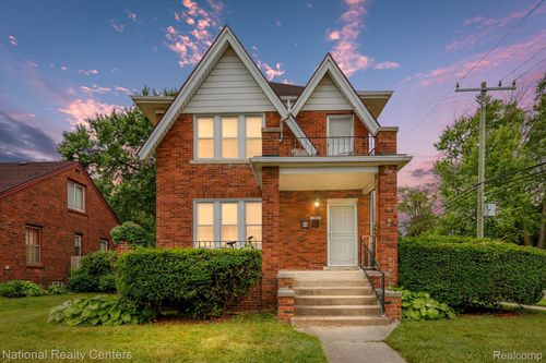 295 Eastlawn St, Detroit, MI, 48215-3072 | Card Image