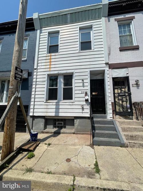 2420 N Garnet St, PHILADELPHIA, PA, 19132-3725 | Card Image