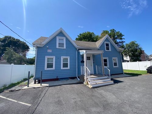 46 Whiting St, Lynn, MA, 01902-4218 | Card Image