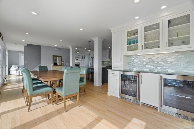 165 Captains Dr, House other with 2 bedrooms, 3 bathrooms and 5 parking in Westbrook CT | Image 22