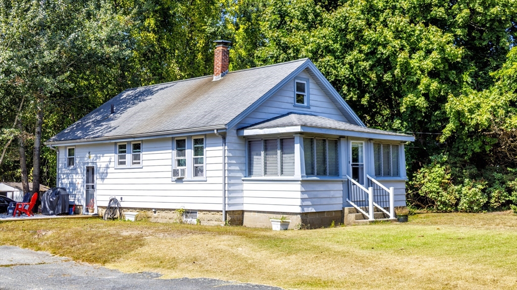 Cammett Rd, Marstons Mills, MA 02648