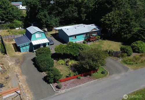864 Hart St, Grayland, WA, 98547-0848 | Card Image