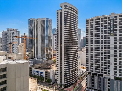 apt-3201-225 N Miami Ave, Miami, FL, 33128-2014 | Card Image