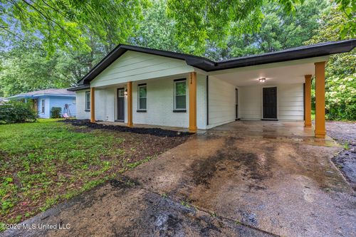 5214 Haynes Dr, Horn Lake, MS, 38637-9620 | Card Image