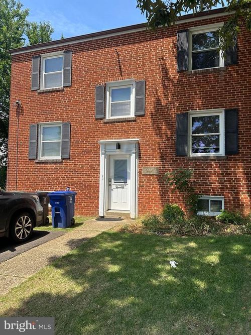 apt-b-3007 9th St N, ARLINGTON, VA, 22201-2022 | Card Image