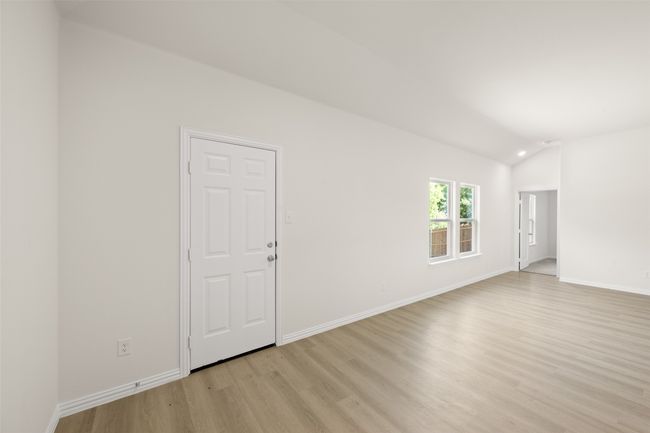 1601 Anabelle- Dining-3 | Image 18