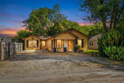 403 Marshall St, Sanger, TX, 76266-5341 | Card Image