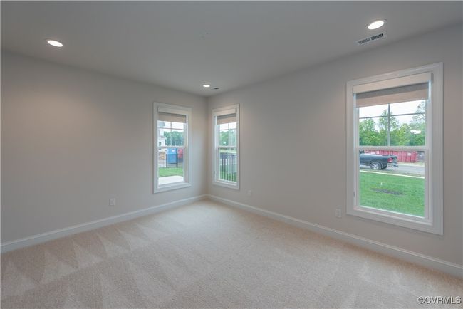 Photo of Manchester spec home. Optional features and finishes may be demonstrated. | Image 10