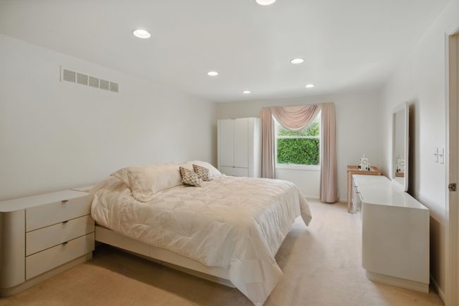 5389 Vincennes Dr, House other with 5 bedrooms, 3 bathrooms and null parking in Bloomfield Hills MI | Image 45