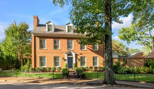 558 Central Ave, Lexington, KY, 40502-1706 | Card Image