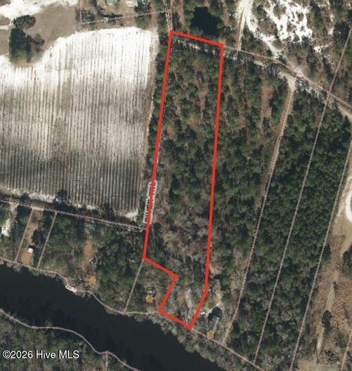 373 River Trl, Burgaw, NC, 28425-8100 | Card Image