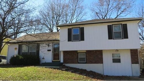 13304 Donnelly Ave, Grandview, MO, 64030-3545 | Card Image