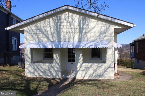 705 Hill Top Dr, CUMBERLAND, MD, 21502-3613 | Card Image