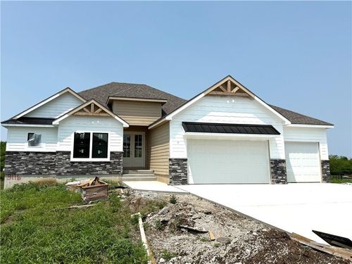3116 Sw Summit View Trl, Lee's Summit, MO, 64082-4213 | Card Image