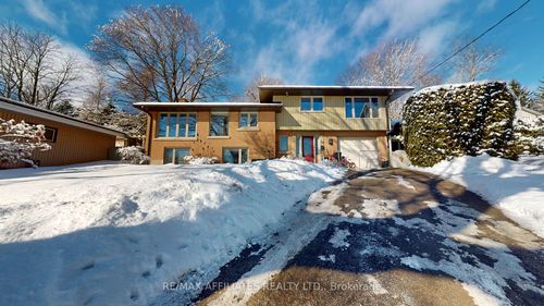 34 Riverview Dr, Brockville, ON, K6V2Y6 | Card Image