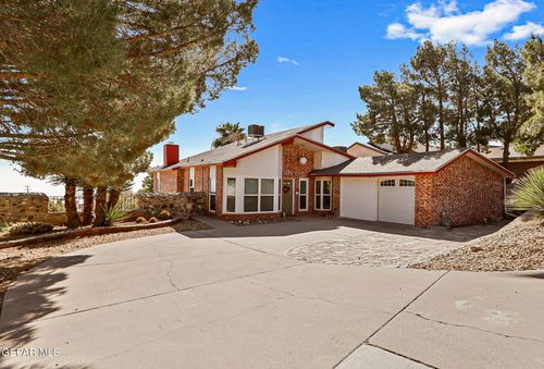 3238 Stone Edge Rd, El Paso, TX, 79904-2428 | Card Image