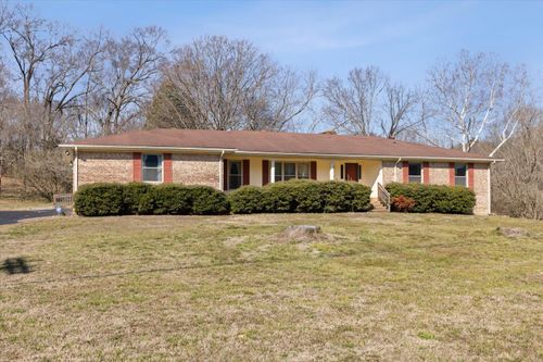 557 Alvin York Hwy, Whitwell, TN, 37397-5683 | Card Image