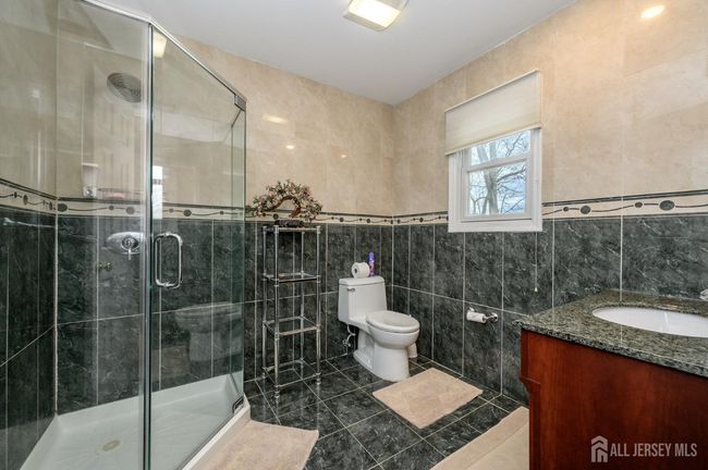 751 S Middlesex Ave, House other with 5 bedrooms, 6 bathrooms and null parking in Colonia NJ | Image 33