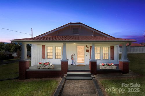 601 N 12th St, Bessemer City, NC, 28016-2056 | Card Image