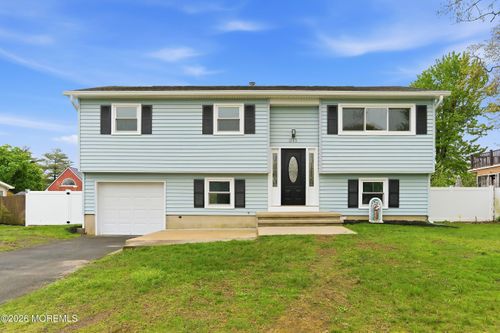 1043 Bell Street, Toms River, NJ, 08753 | Card Image