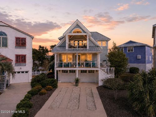114 Leeward Ct, Kure Beach, NC, 28449-4825 | Card Image