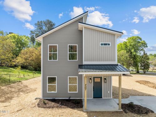 207 E Parker St, Graham, NC, 27253-1813 | Card Image