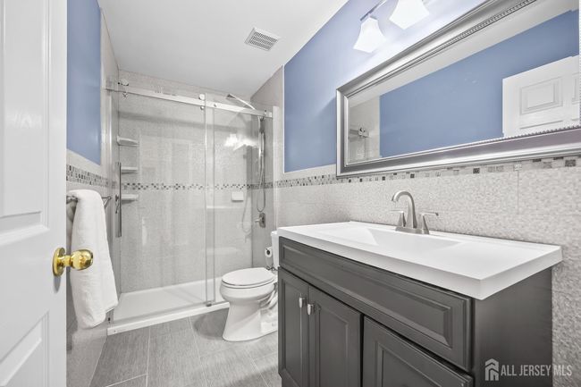 1004 Antoinette Dr, House other with 5 bedrooms, 3 bathrooms and null parking in Monroe NJ | Image 27