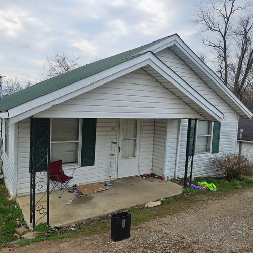 81 Highland Park Dr, Williamsburg, KY, 40769-2070 | Card Image