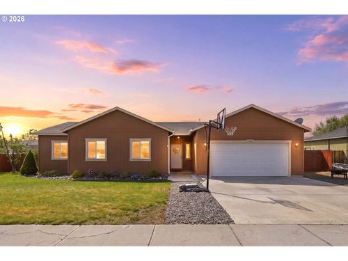 213 Sandy Ct, Boardman, OR, 97818 | Card Image