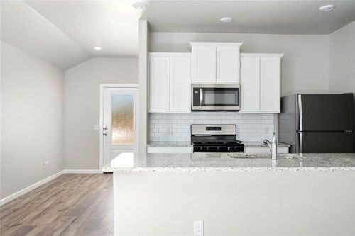 12700 Carrara Ln, Yukon, OK, 73099-9548 | Card Image
