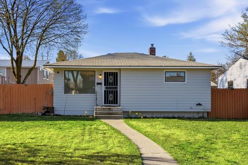 1123 W Decatur Ave, Spokane, WA, 99205-6632 | Card Image