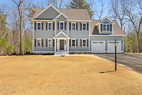 45 Gracey Way, Taunton, MA, 02780 | Card Image