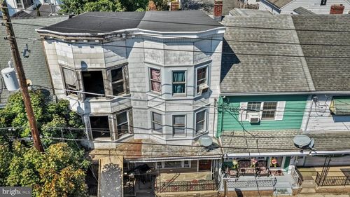 209 W Cherry Street, SHENANDOAH, PA, 17976 | Card Image