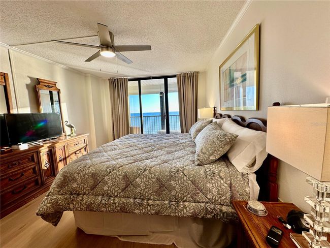 APT-501 - 15462 Gulf Blvd, Condo with 2 bedrooms, 2 bathrooms and null parking in MADEIRA BEACH FL | Image 9