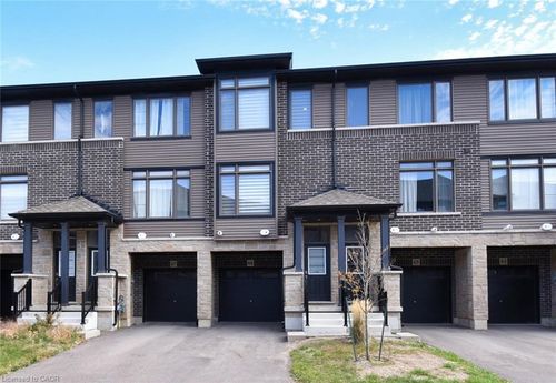 66-120 Court Dr, Paris, ON, N3L0N2 | Card Image