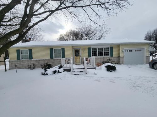 95 Hutchinson Dr, North East, PA, 16428-1723 | Card Image