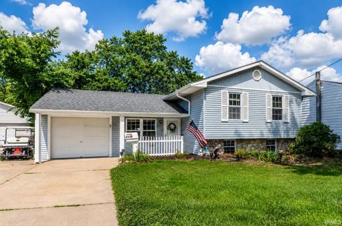 6116 Hickory Hill Ln, Evansville, IN, 47710-4338 | Card Image