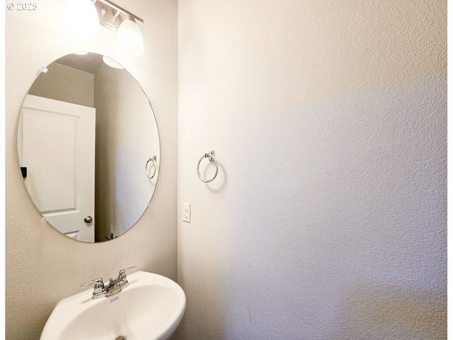 2220 Se 16 Th St, House attached with 3 bedrooms, 3 bathrooms and 2 parking in Gresham OR | Image 11