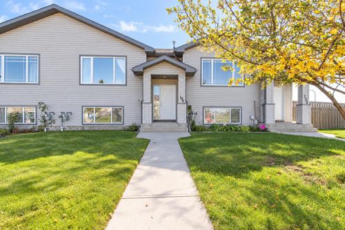 198 Blackfoot Blvd W, Lethbridge, AB, T1K7Z2 | Card Image