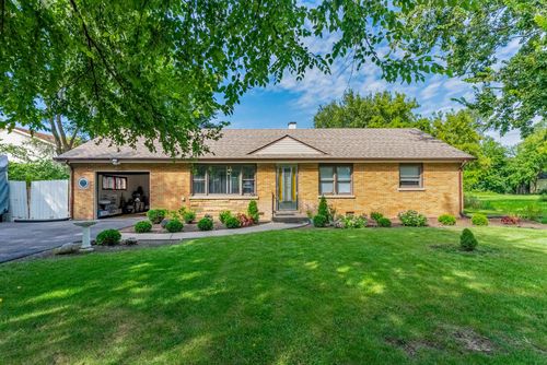 82 S Valley Rd, GLEN ELLYN, IL, 60137-8505 | Card Image