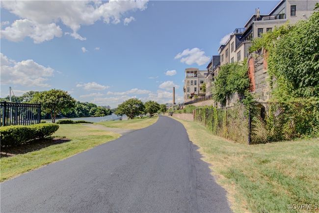 UNIT-408 - 210 Rocketts Way, Condo with 1 bedrooms, 1 bathrooms and null parking in Henrico VA | Image 12