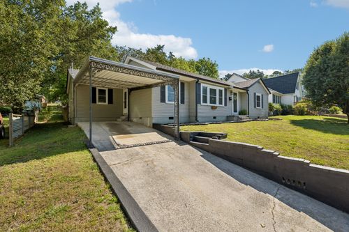 707 Jefferson Ave E, Carthage, TN, 37030-1305 | Card Image