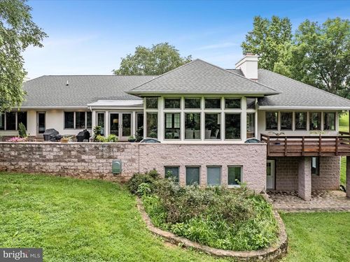 3959 Cobbler Mountain Rd, DELAPLANE, VA, 20144-2109 | Card Image