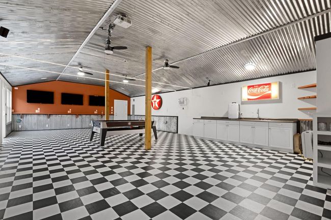 225 County Road 3360, House other with 1 bedrooms, 1 bathrooms and 5 parking in San Augustine TX | Image 19